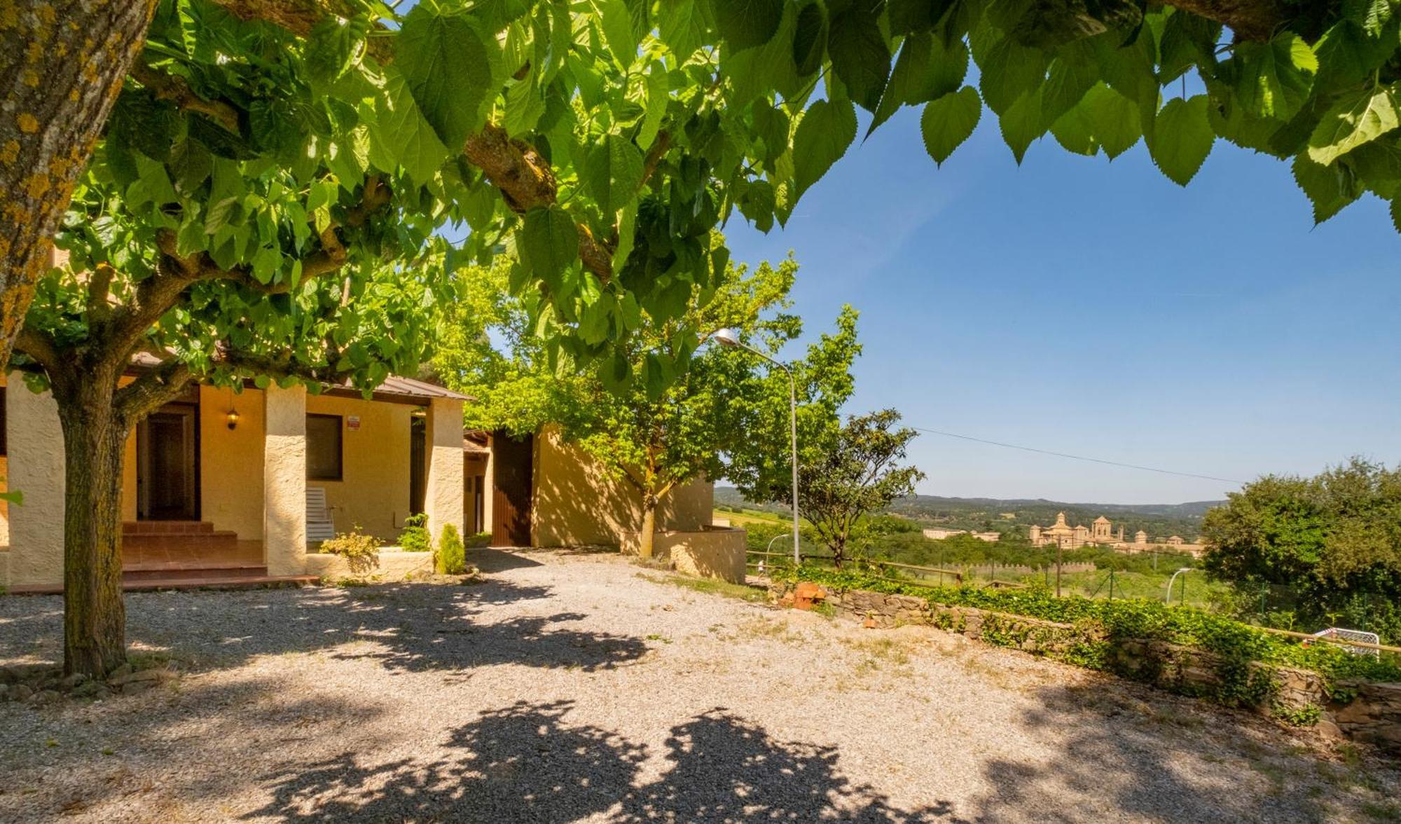 Hotel Rural Y Apartamentos Villa Engracia Espluga de Francolí Exteriör bild